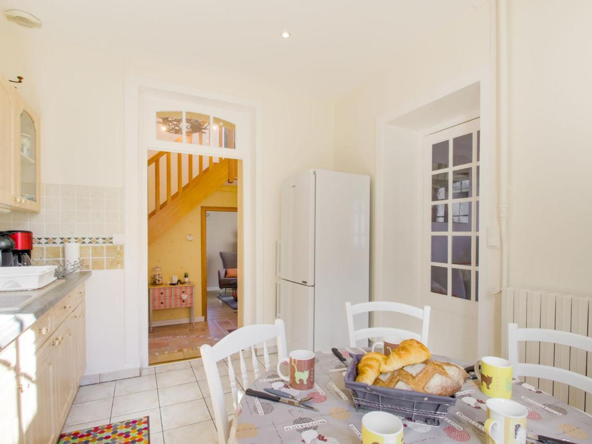 Holiday Home Le Petit Biyou By Interhome Дінар Екстер'єр фото